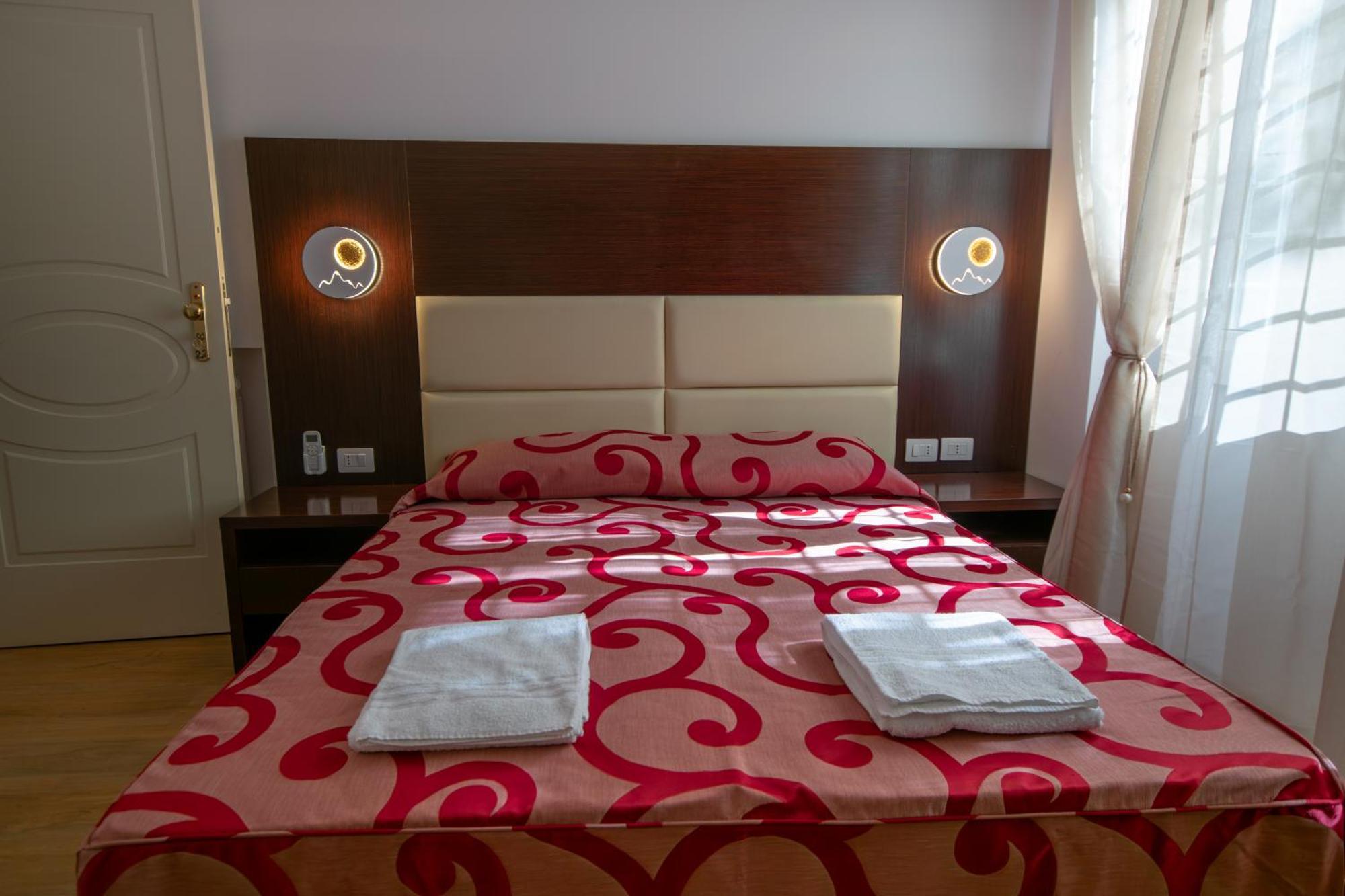 Mbs Marconi Bridge Suites Guest House Рим Екстериор снимка